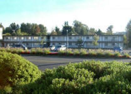 Comox Valley Inn & Suites Courtenay Exterior foto